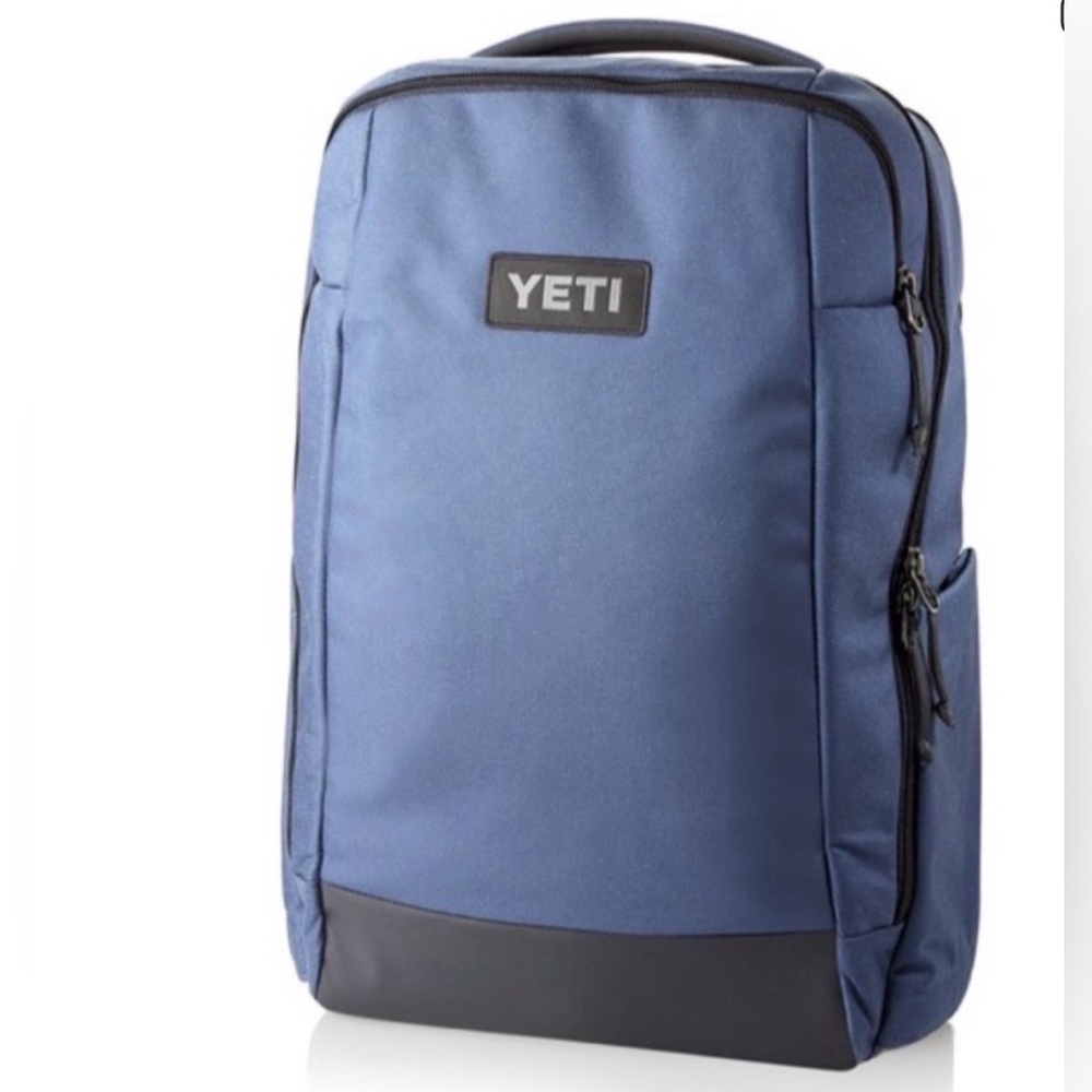 NWOT Yeti Crossroads 23 Navy Blue Backpack with Black